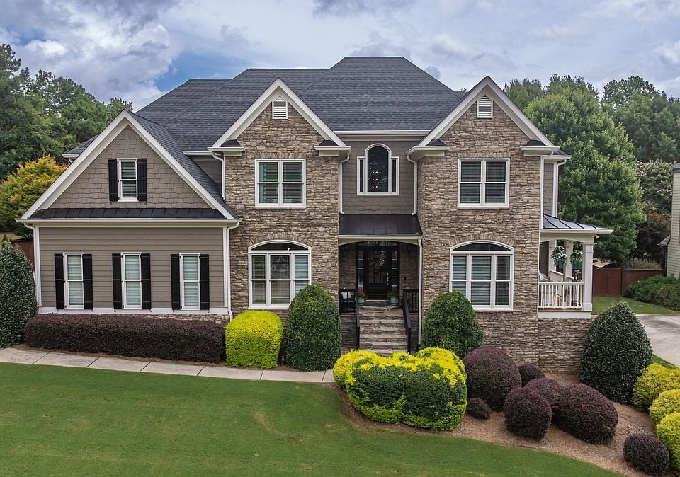 1st image of 446 Lakeshore Dr