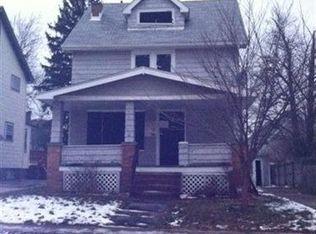 2502 Roanoke Ave, Cleveland, OH 44109