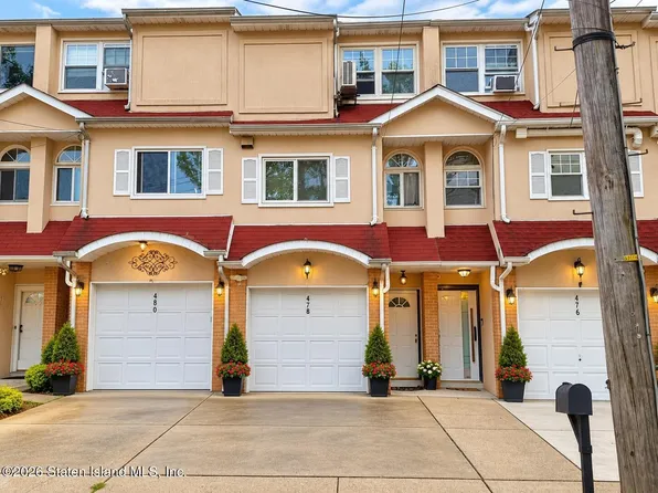 478 Gower St, Staten Island, NY 10314