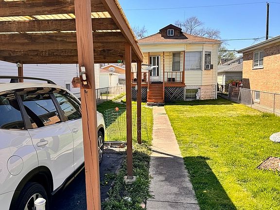 5th image of 3412 N Ozark Ave
