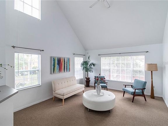 5th image of 10446 White Lake Ct