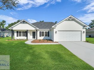 2049 Photonia Ave, Jesup, GA 31546