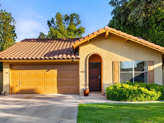 2nd image of 12370 S SHOSHONI Drive