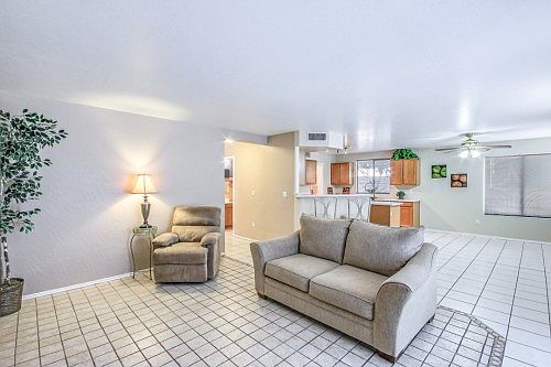 5th image of 2039 E Arabian Dr