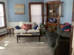 73 Hall St #2L, Somerville, MA 02144