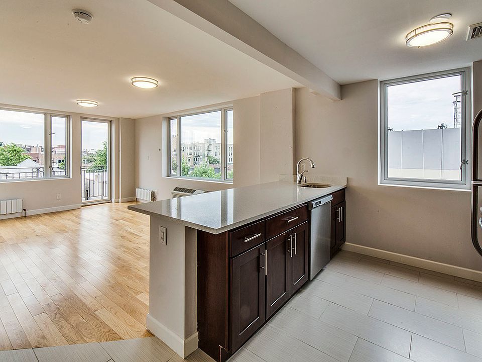 1st image of 26-11 28th St #4B