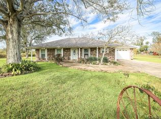 910 Oak Ln, Hackberry, LA 70645