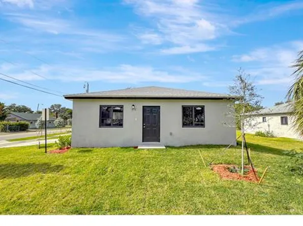 971 NW 4th Ave, Pompano Beach, FL 33060