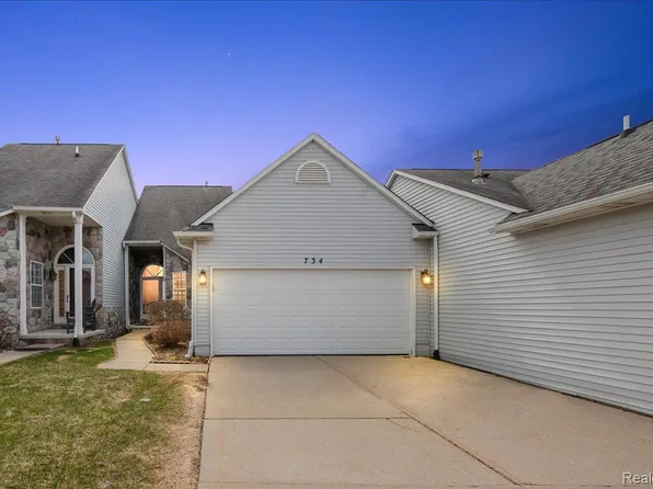 734 Challenging Trl #1, South Lyon, MI 48178