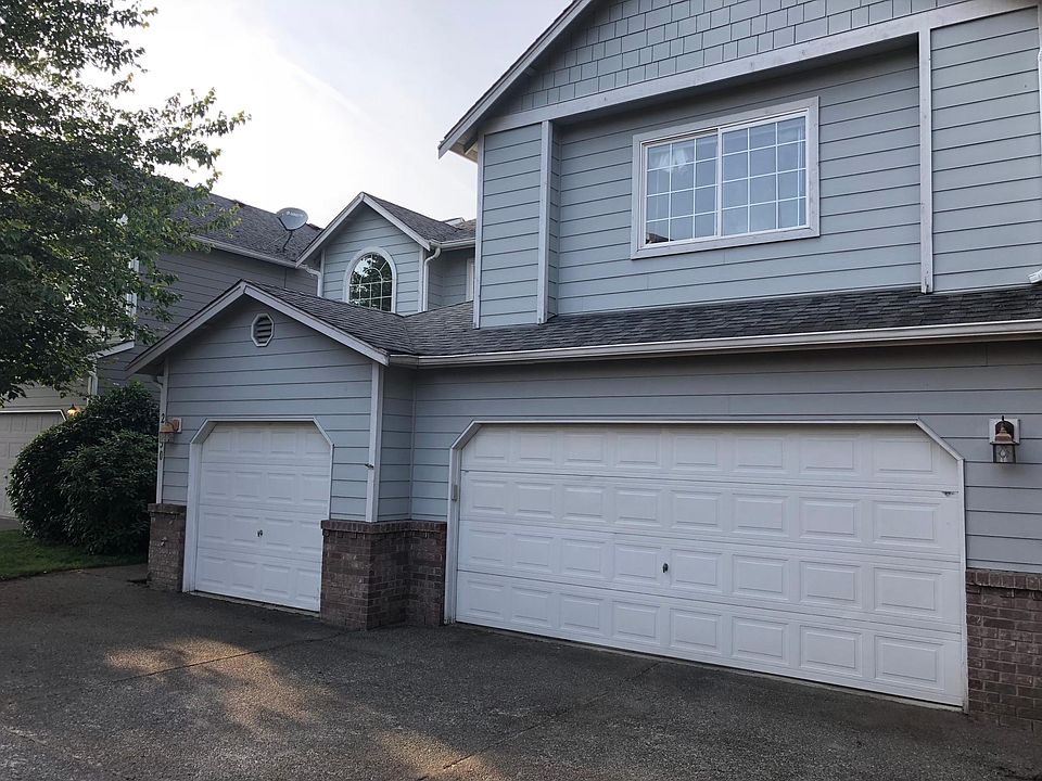 1st image of 2450 Ferndale Pl NE