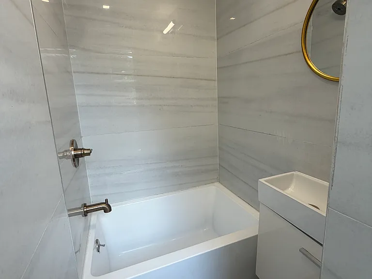 28 Dales Ave #3 — Photo 5