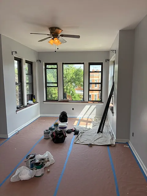 2 bed, 1000 sqft, $1,800 — Photo 1