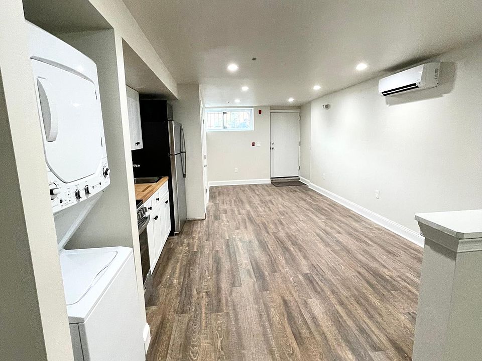 Kitchen-sleeping area view