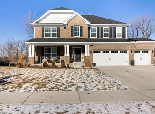 21042 Coventry Cir, Shorewood, IL 60404