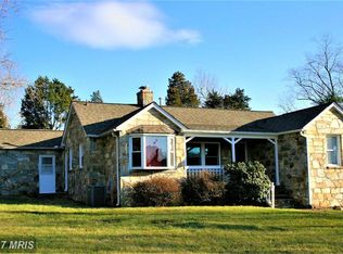 145 Moffett Ave, Warrenton, VA 20186