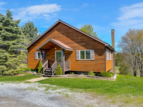 540 Pike Rd, Johnstown, PA 15909