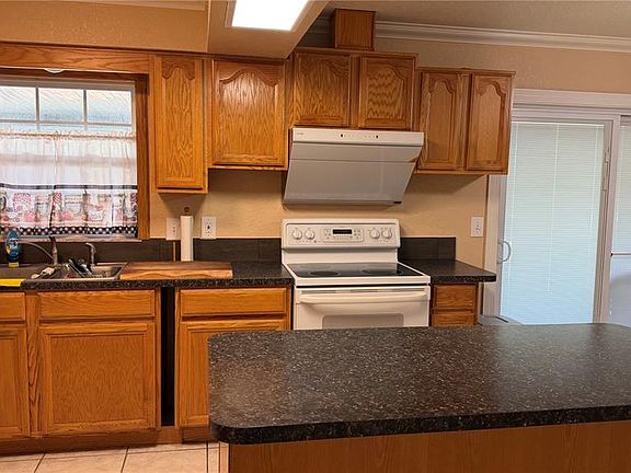5th image of 655 Murphy Rd