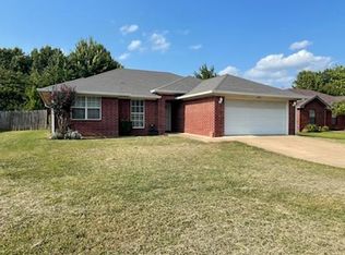 302 Northridge Dr, Durant, OK 74701
