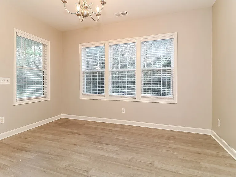 3213 Rendezvous Dr — Photo 6