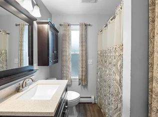 15 Forest Avenue Ct APT 1, Plymouth, MA 02360