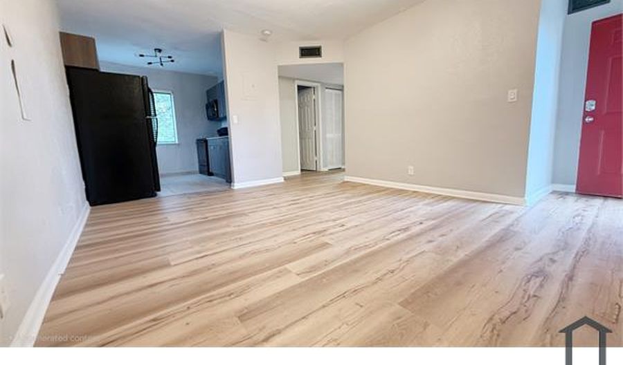 360 NW 8th St APT 8, Pompano Beach