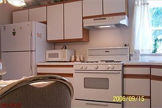 5th image of 9614 Balboa Dr