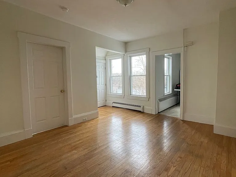 15 Park St #21 — Photo 3