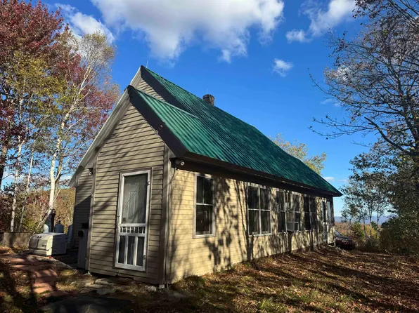 915 Wheeler Mountain Road, Barton, VT 05822