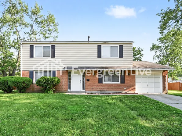 1733 Continental Dr, Cincinnati, OH 45246