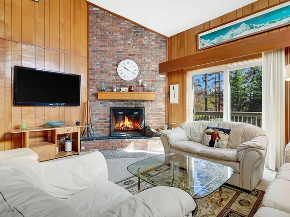 78 Farm Road #A3, Peru, VT 05152
