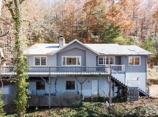 274 High Brace Rd, Franklin, NC 28734