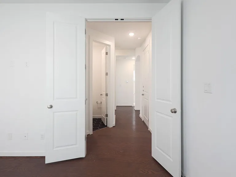 124 Rosebush Dr — Photo 19