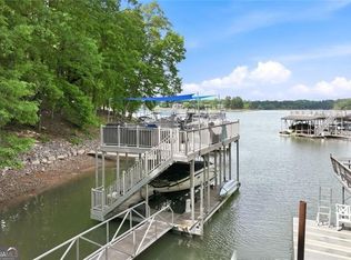528 Oak Grove Rd, Dawsonville, GA 30534