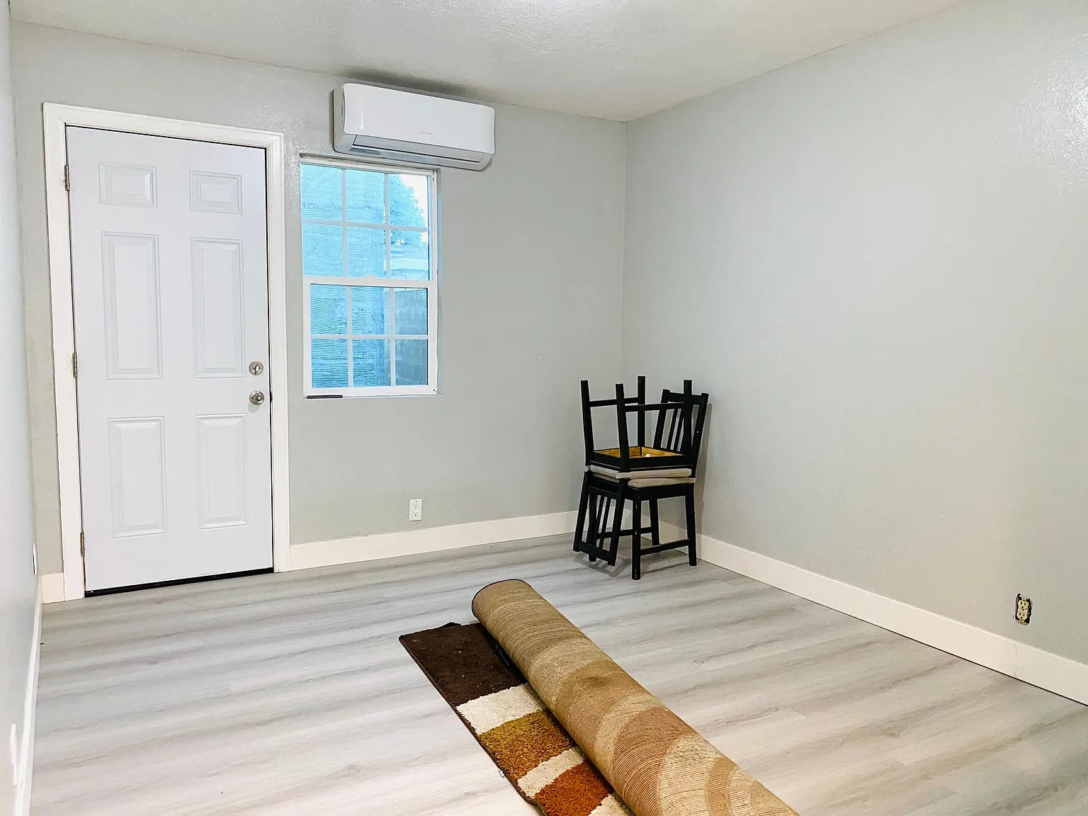 Gloucester Cir, Westminster — Photo 2