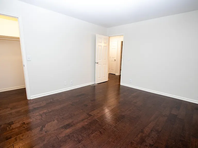 3315 Fairmont Dr #11 — Photo 11
