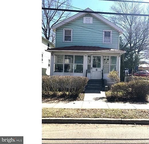 2nd image of 68 Birch Ave