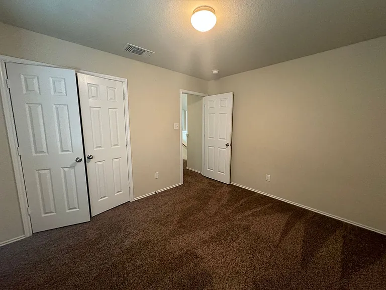 9614 Rogano Ct — Photo 12