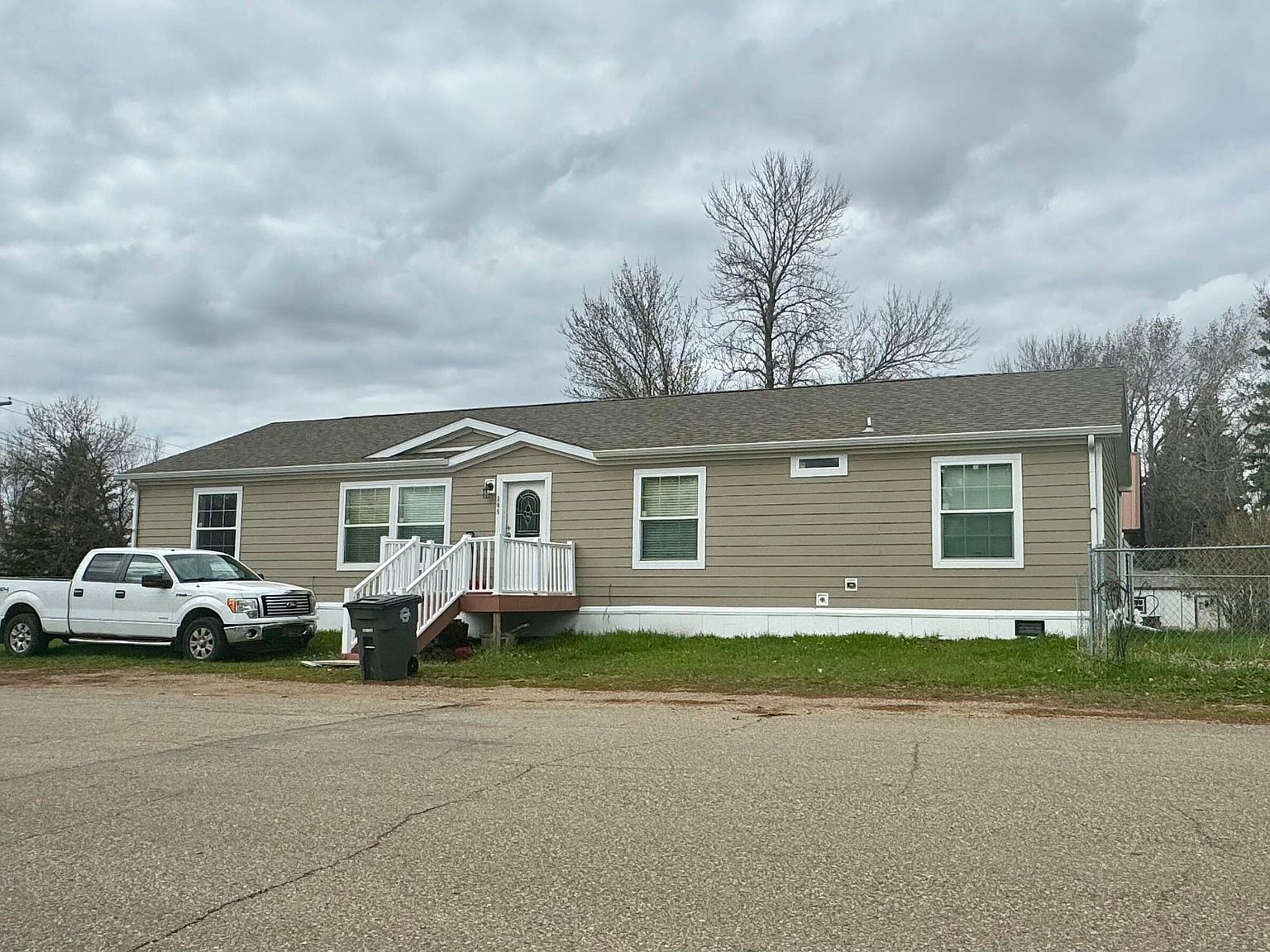 205 3rd Ave E, Lignite, ND 58752 Zillow
