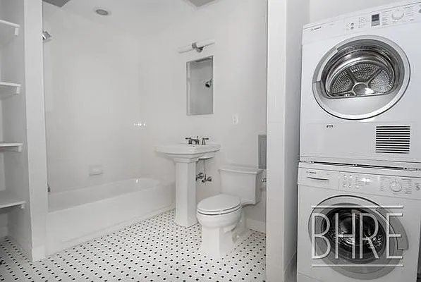 Rented by Brooklyn Heights Real Estate Inc | media 11