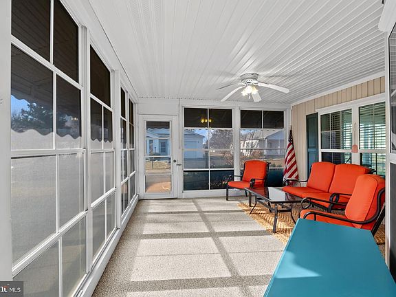 5th image of 55 Wallace Ln