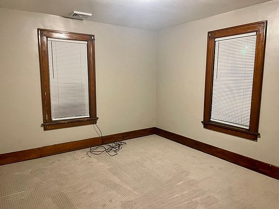 5th image of 205 Standard Ave