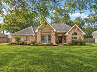 140 Frenchmen Dr, Mandeville, LA 70448