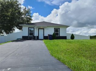 4013 19th St SW, Lehigh Acres, FL 33976