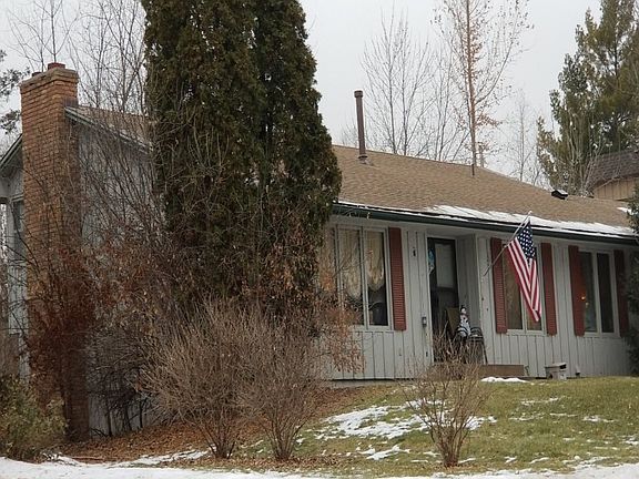 3rd image of 13116 Oakland Dr