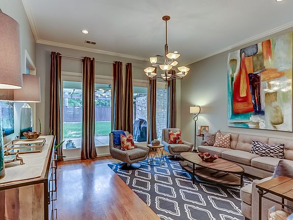 2nd image of 1030 E Old Hearthstone Cir