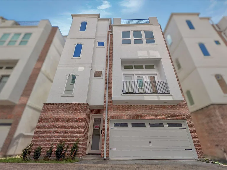 1844 Colquitt St — Photo 1