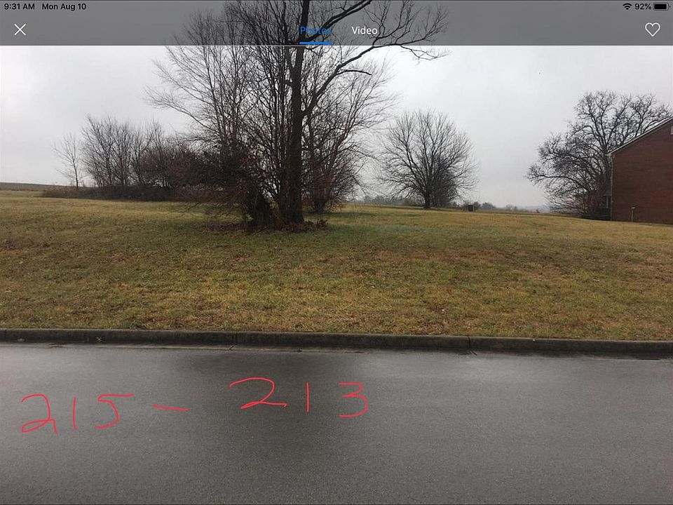 2nd image of 213 Ashton Oak Way