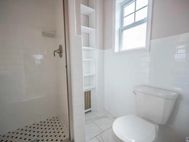 310 Union St — Photo 15