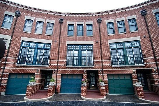 1st image of 1412 W Wrightwood Ave APT G