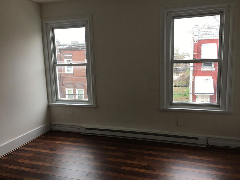 1st image of 2213 N 10th St #2F